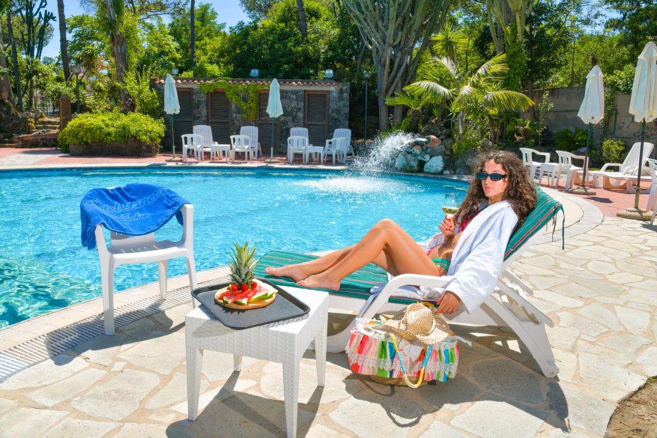Hotel Pineta Ischia Luaran gambar