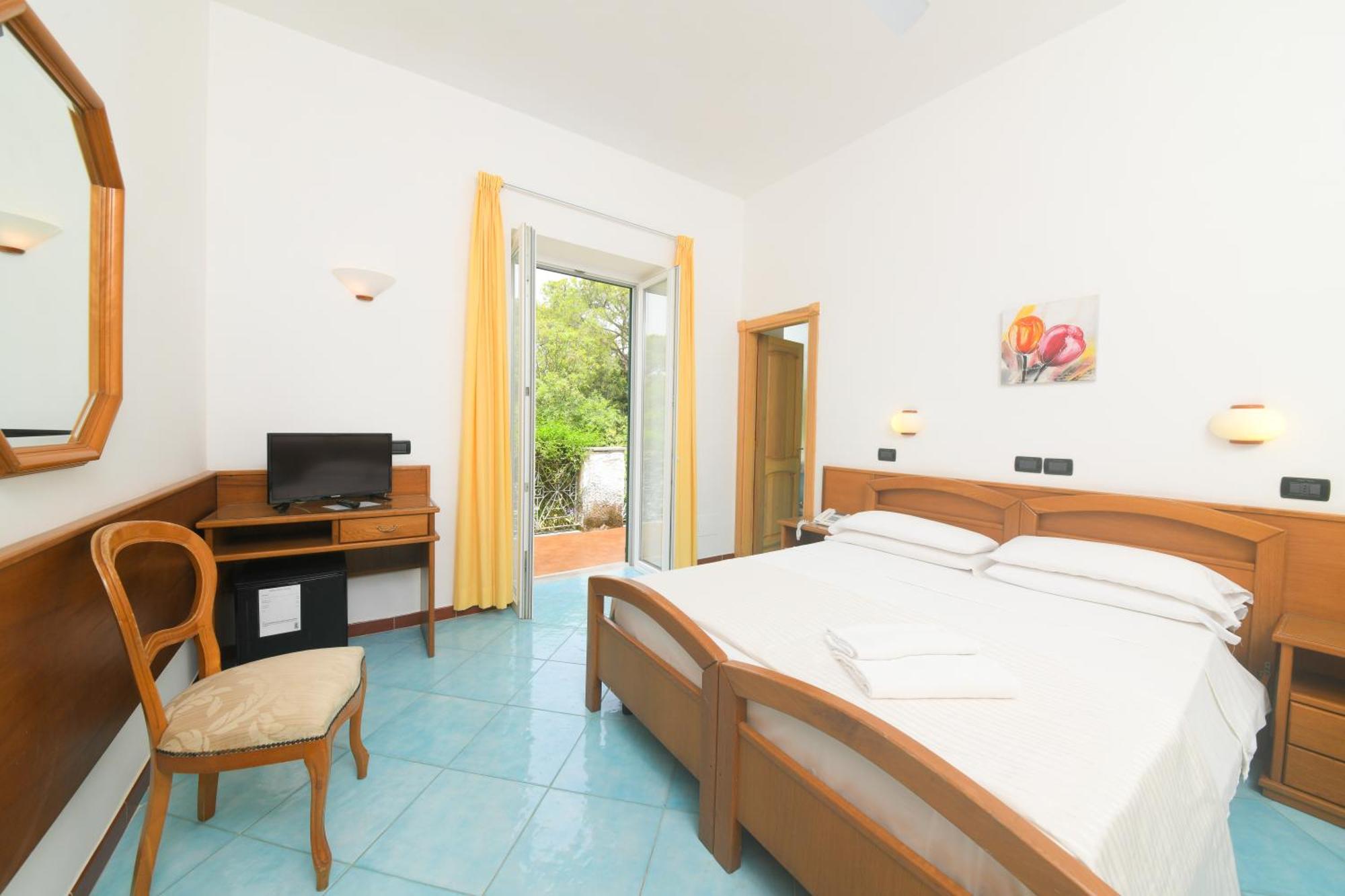 Hotel Pineta Ischia Bilik gambar
